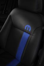 Dodge Charger by Mopar 2011 года